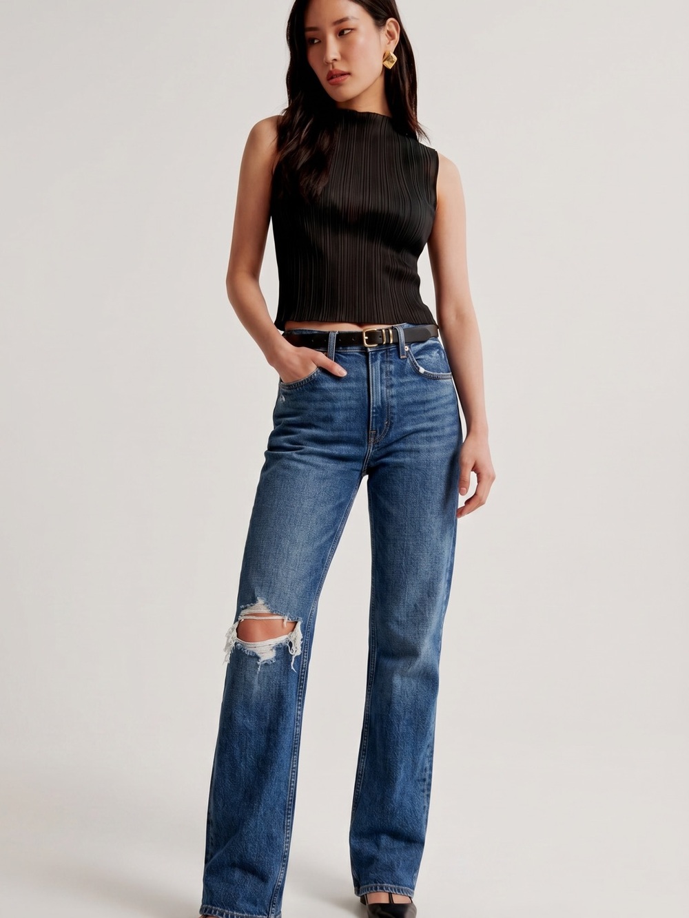 Abercrombie & Fitch Straight Leg High Rise Medium Wash Jeans